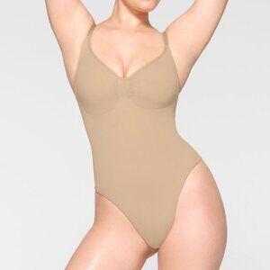 Skims Seamless Sculpt Thong Bodysuit